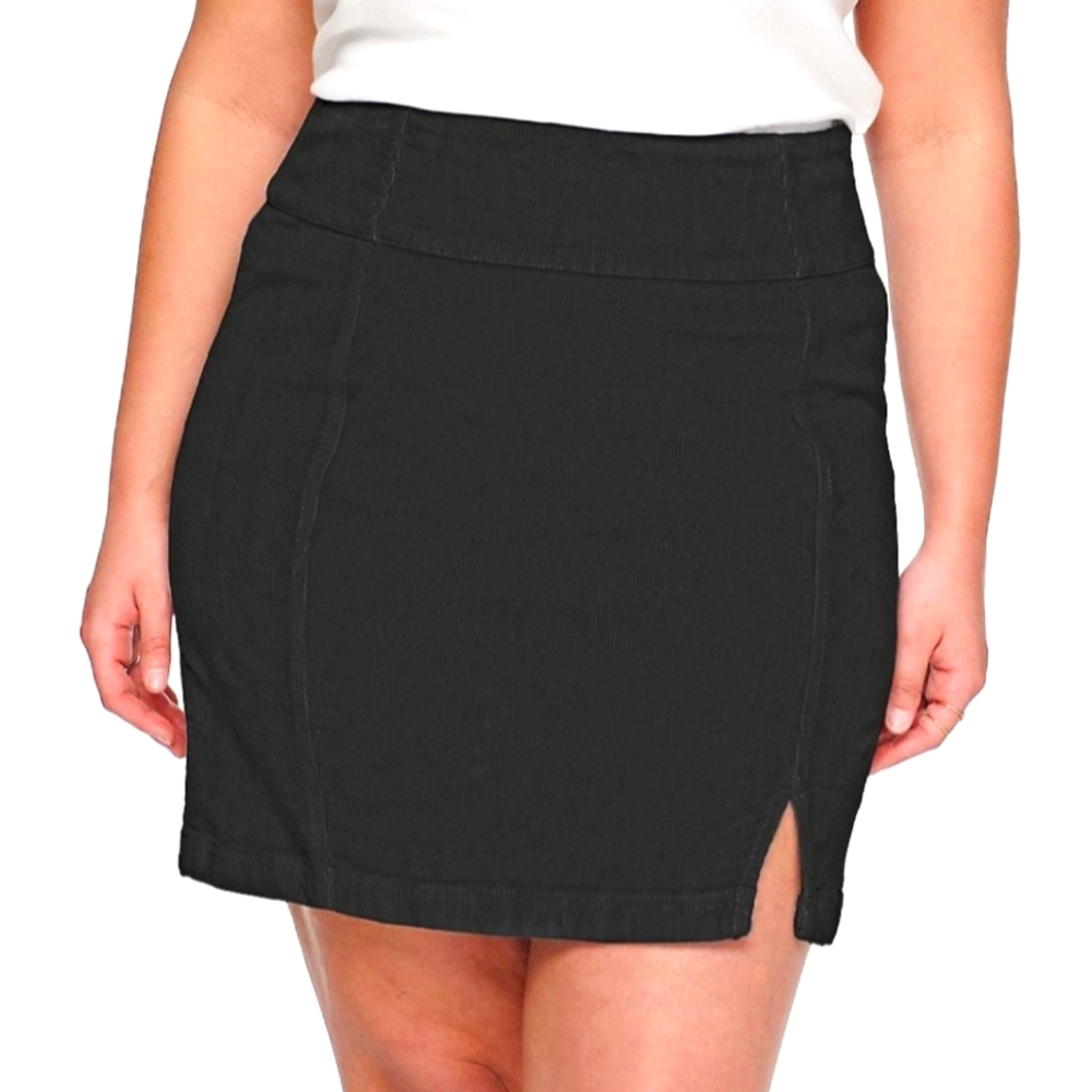 Plus Size Mini Skirt Front Slit High Rise Flat Front Cute Comfy Black 3X NWT